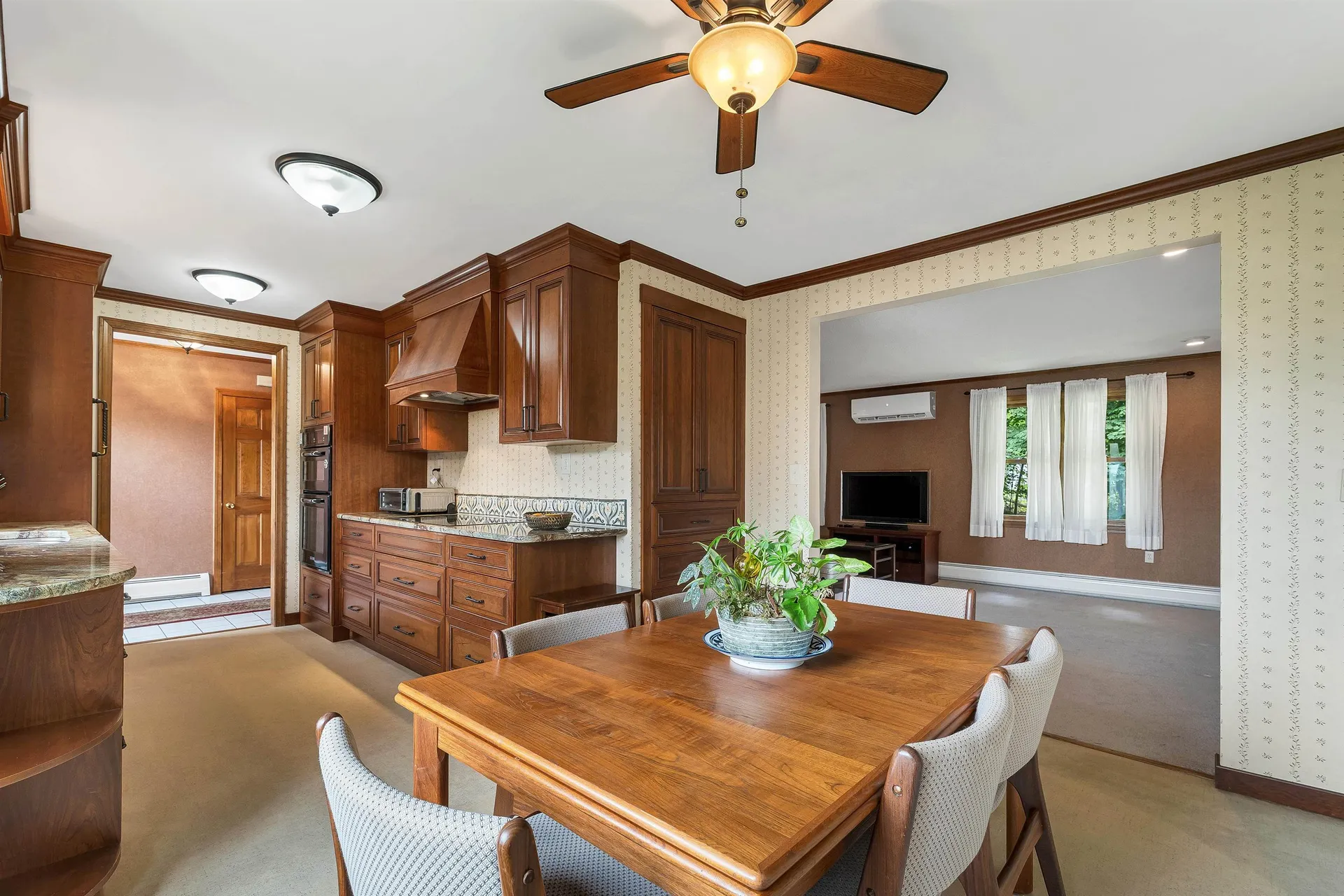 40 Coburn Avenue Nashua NH 03063