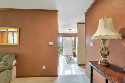 40 Coburn Avenue Nashua NH 03063