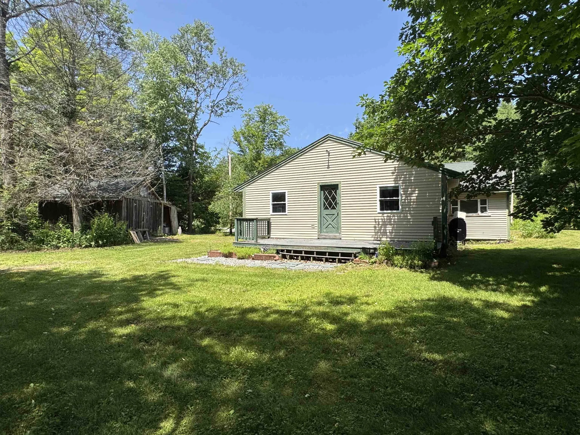 12 Old Town Road Hill NH 03234