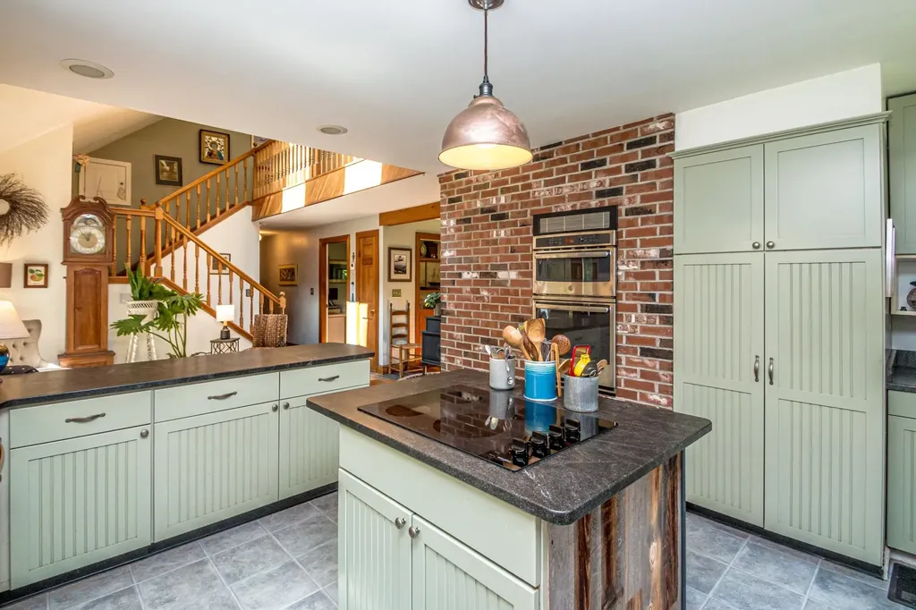 1342 Stark Road Conway NH 03813