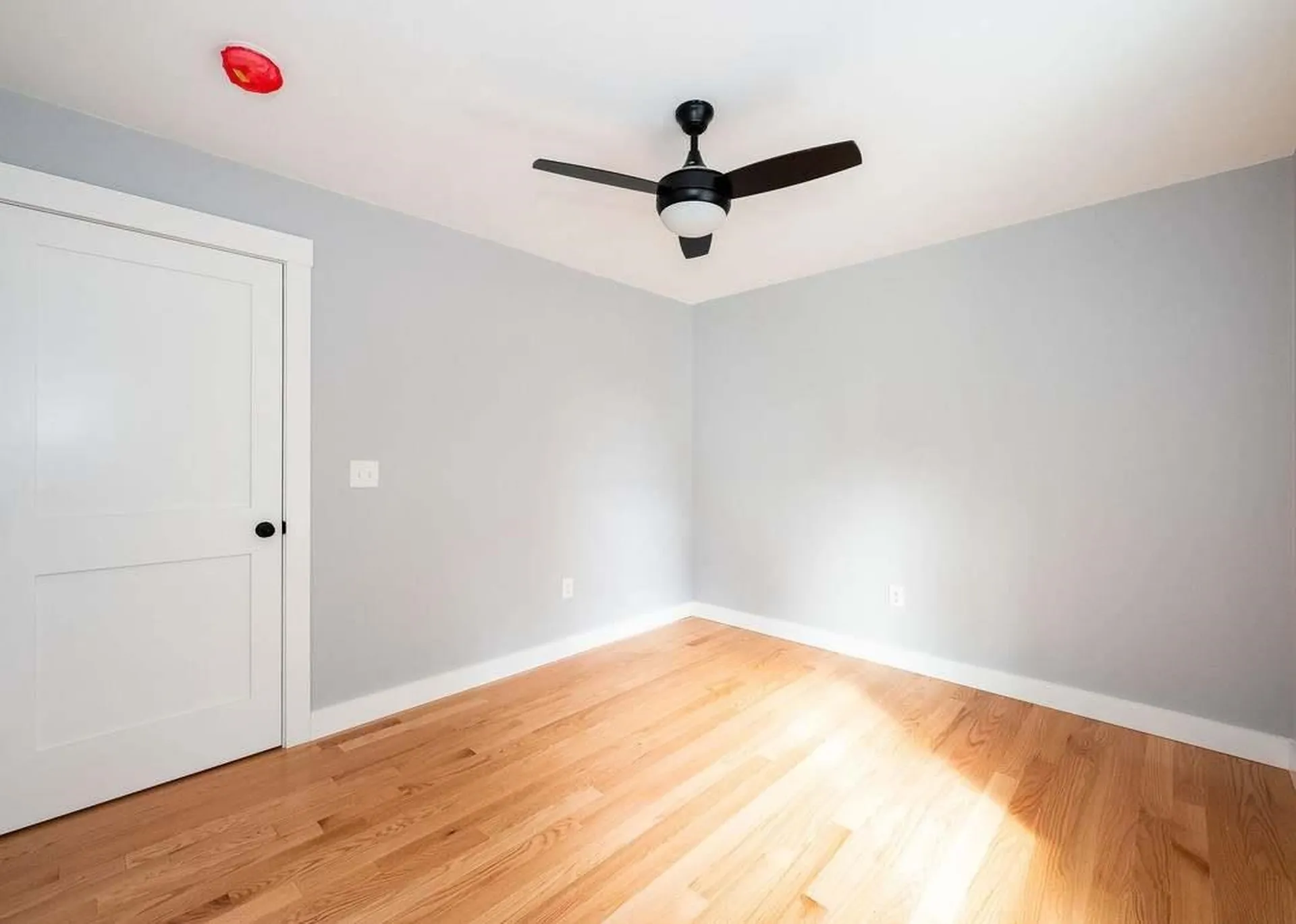 9 Lawn Avenue Rochester NH 03867