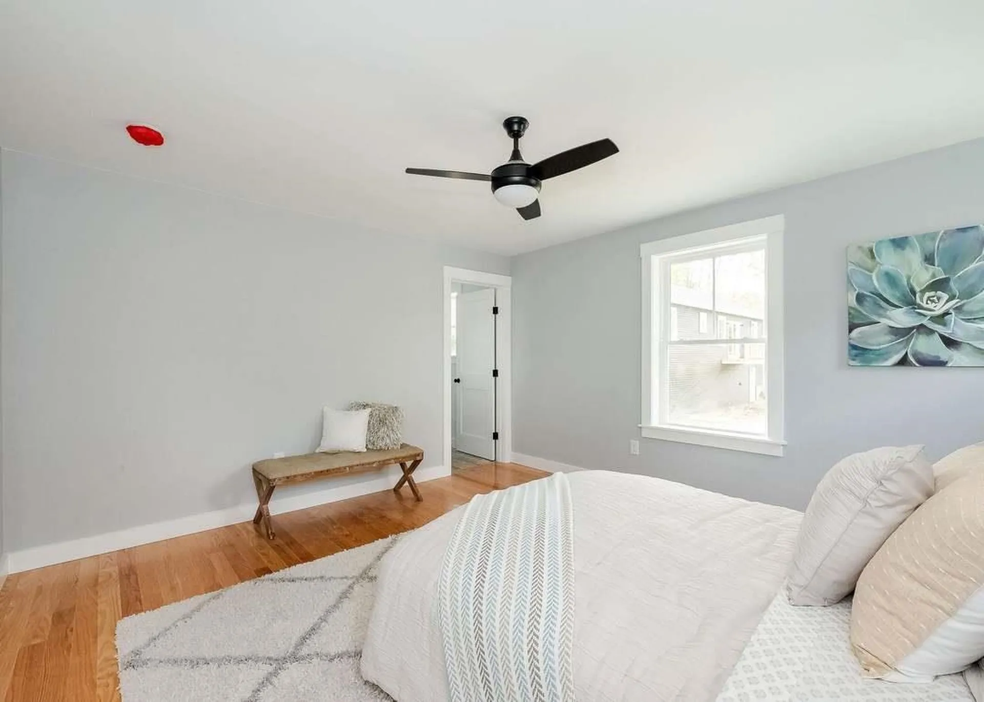 9 Lawn Avenue Rochester NH 03867