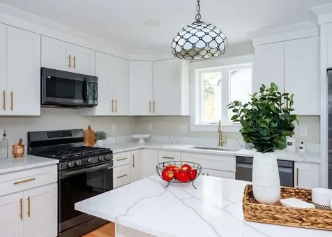 9 Lawn Avenue Rochester NH 03867
