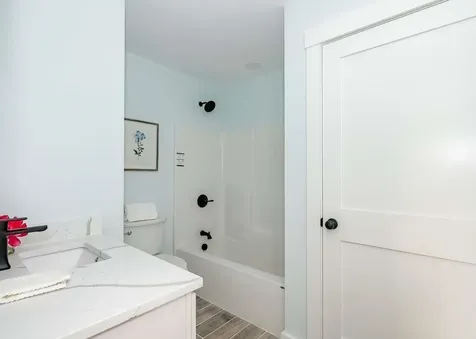 9 Lawn Avenue Rochester NH 03867