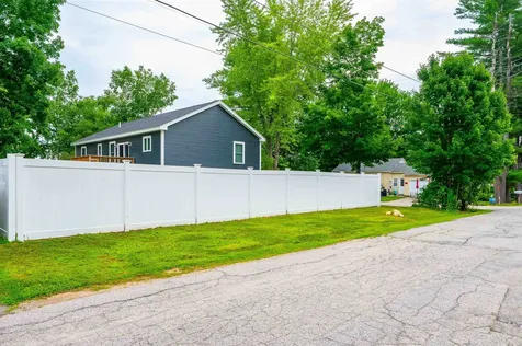 9 Lawn Avenue Rochester NH 03867