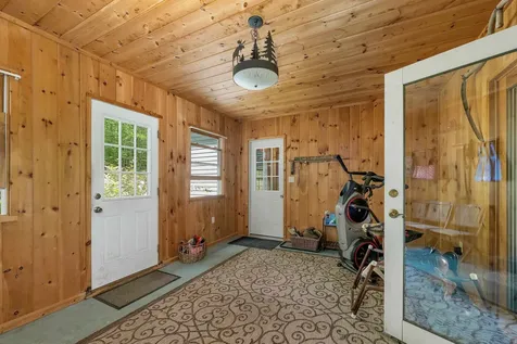 35 Highwoods Trail Ashland NH 03217