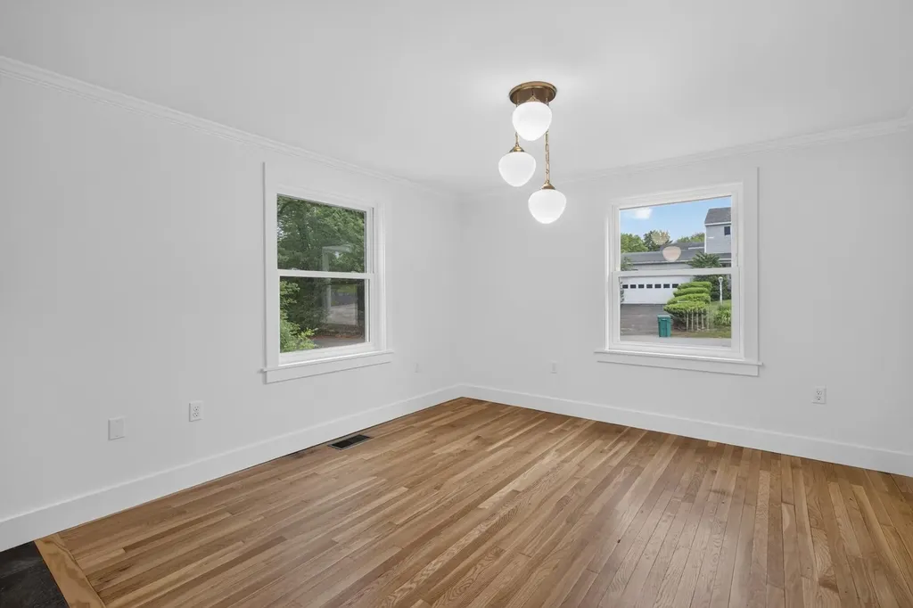 2 Sweetbriar Lane Rochester NH 03867