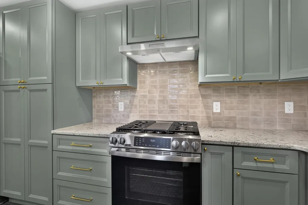 2 Sweetbriar Lane Rochester NH 03867