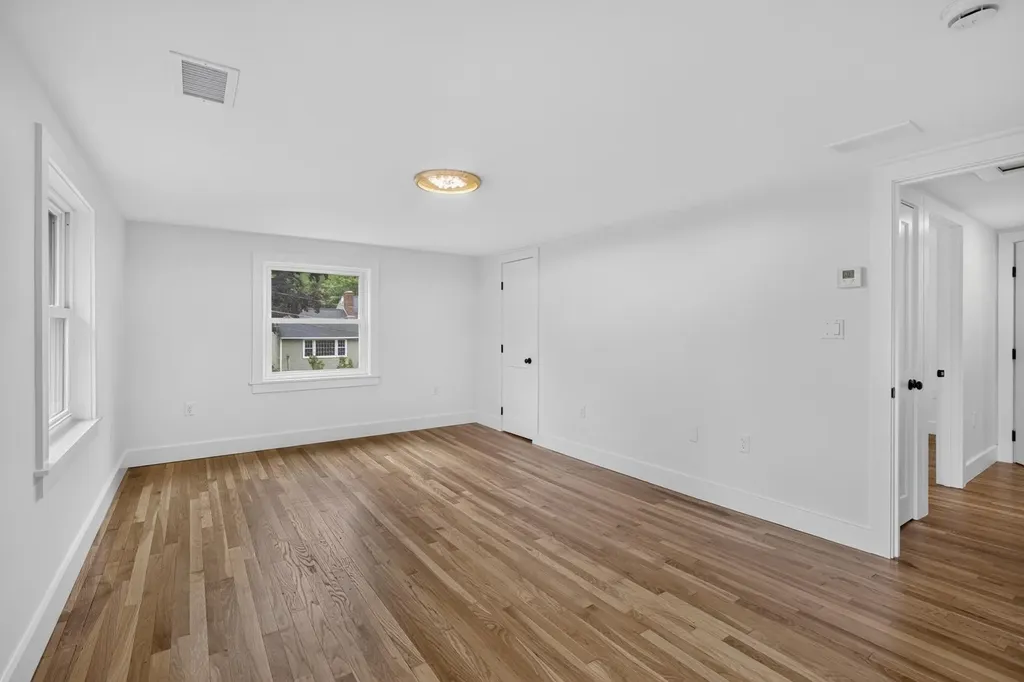 2 Sweetbriar Lane Rochester NH 03867