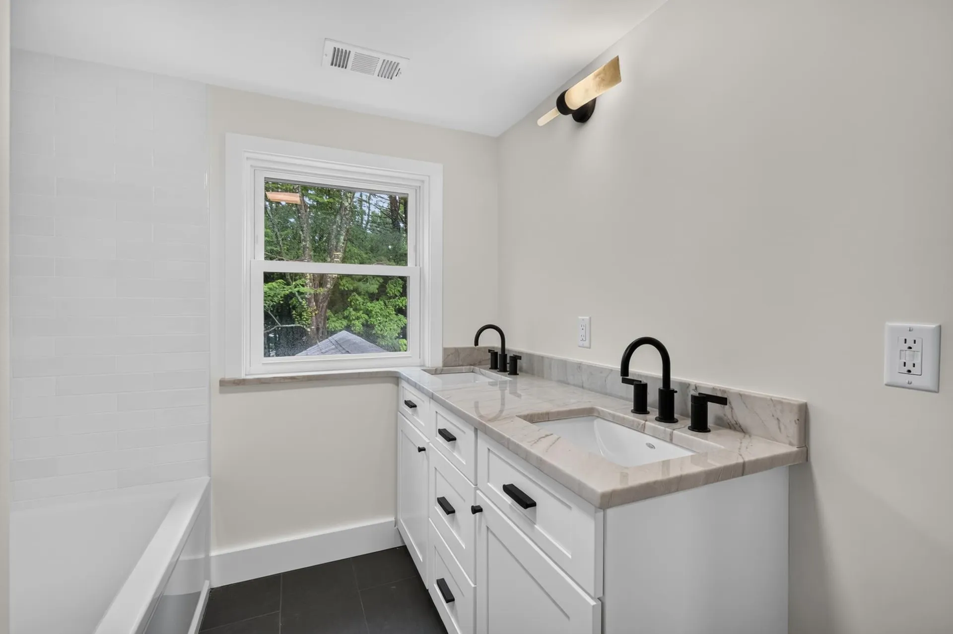 2 Sweetbriar Lane Rochester NH 03867
