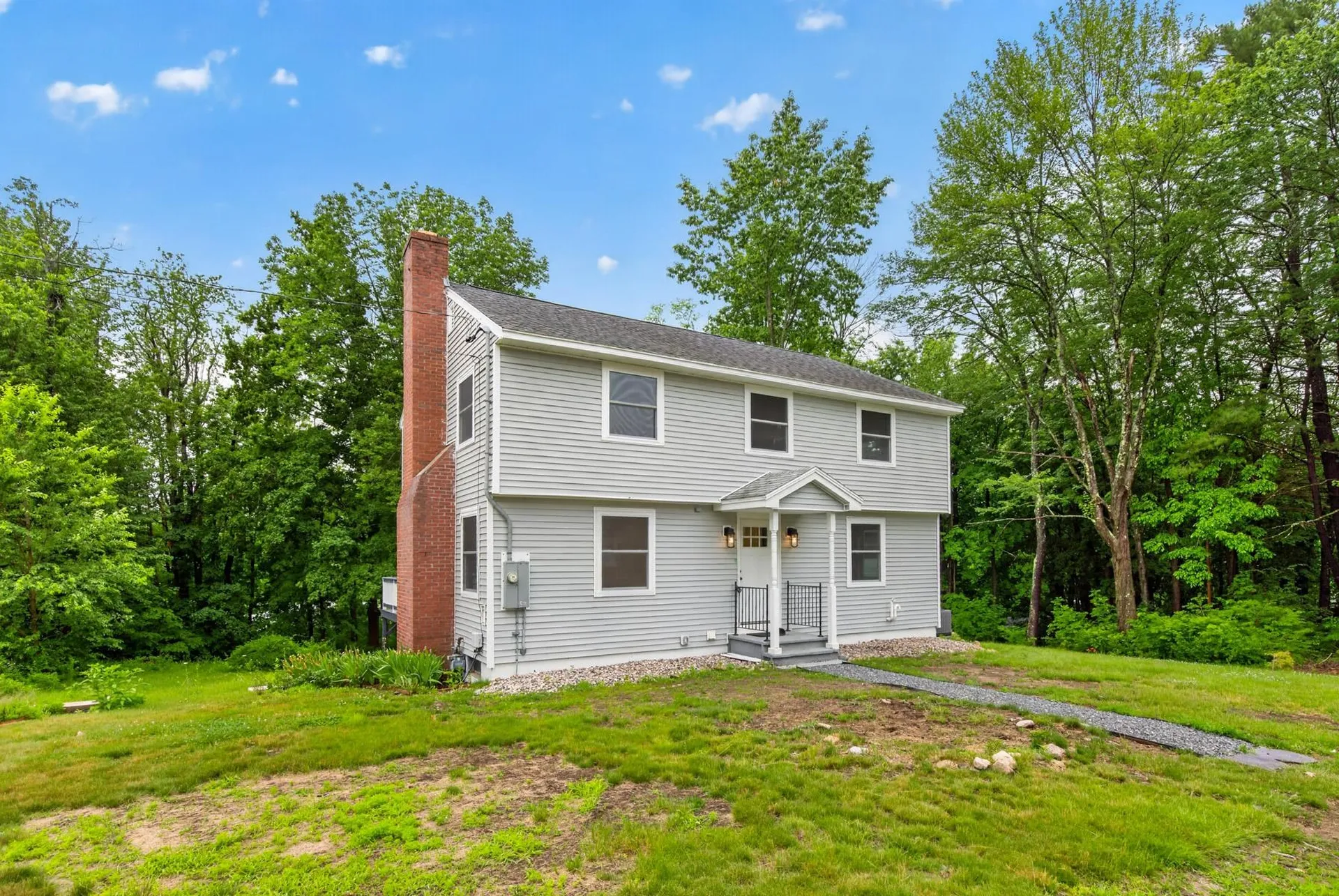 2 Sweetbriar Lane Rochester NH 03867