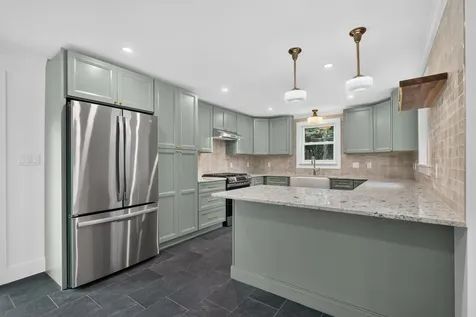 2 Sweetbriar Lane Rochester NH 03867