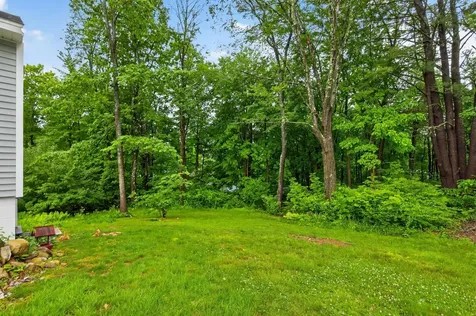 2 Sweetbriar Lane Rochester NH 03867