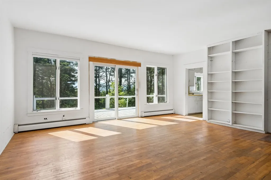 399 Academy Road Thetford VT 05075