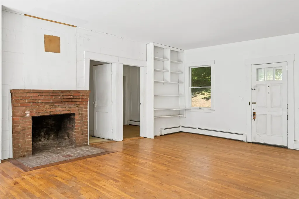 399 Academy Road Thetford VT 05075