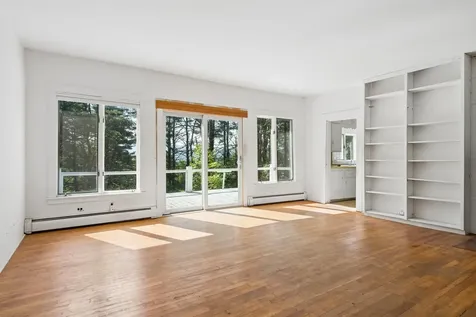 399 Academy Road Thetford VT 05075