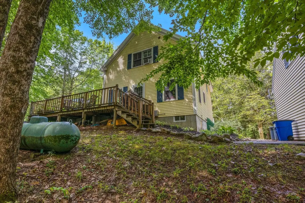 12 Dominic Drive Barrington NH 03825
