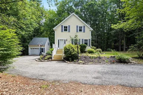 12 Dominic Drive Barrington NH 03825