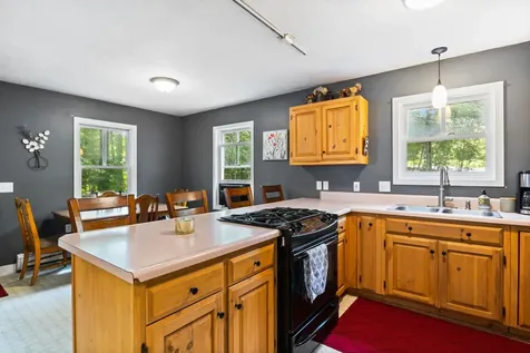 12 Dominic Drive Barrington NH 03825
