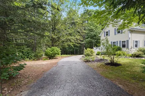 12 Dominic Drive Barrington NH 03825