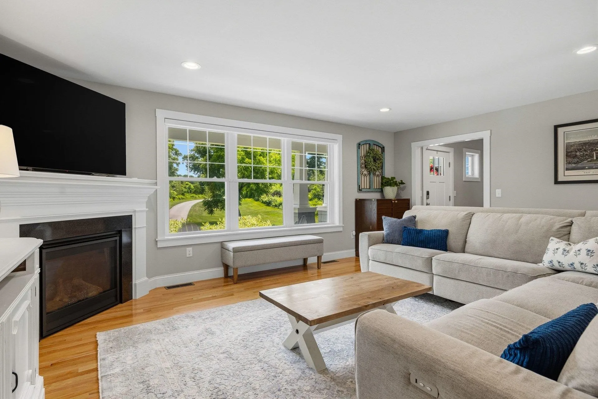 4 Betty Lane Stratham NH 03885
