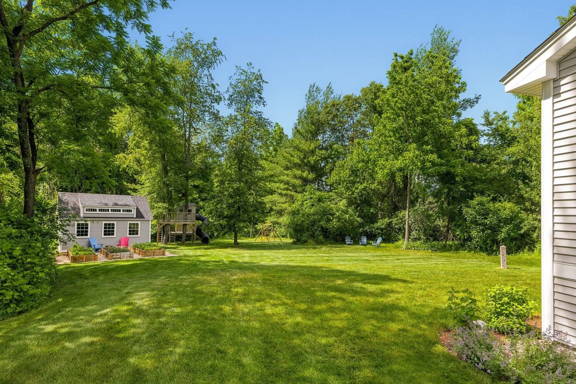 4 Betty Lane Stratham NH 03885