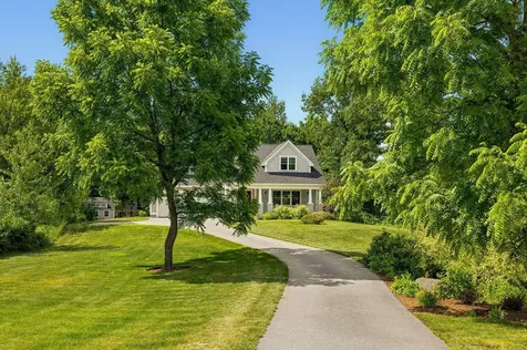 4 Betty Lane Stratham NH 03885