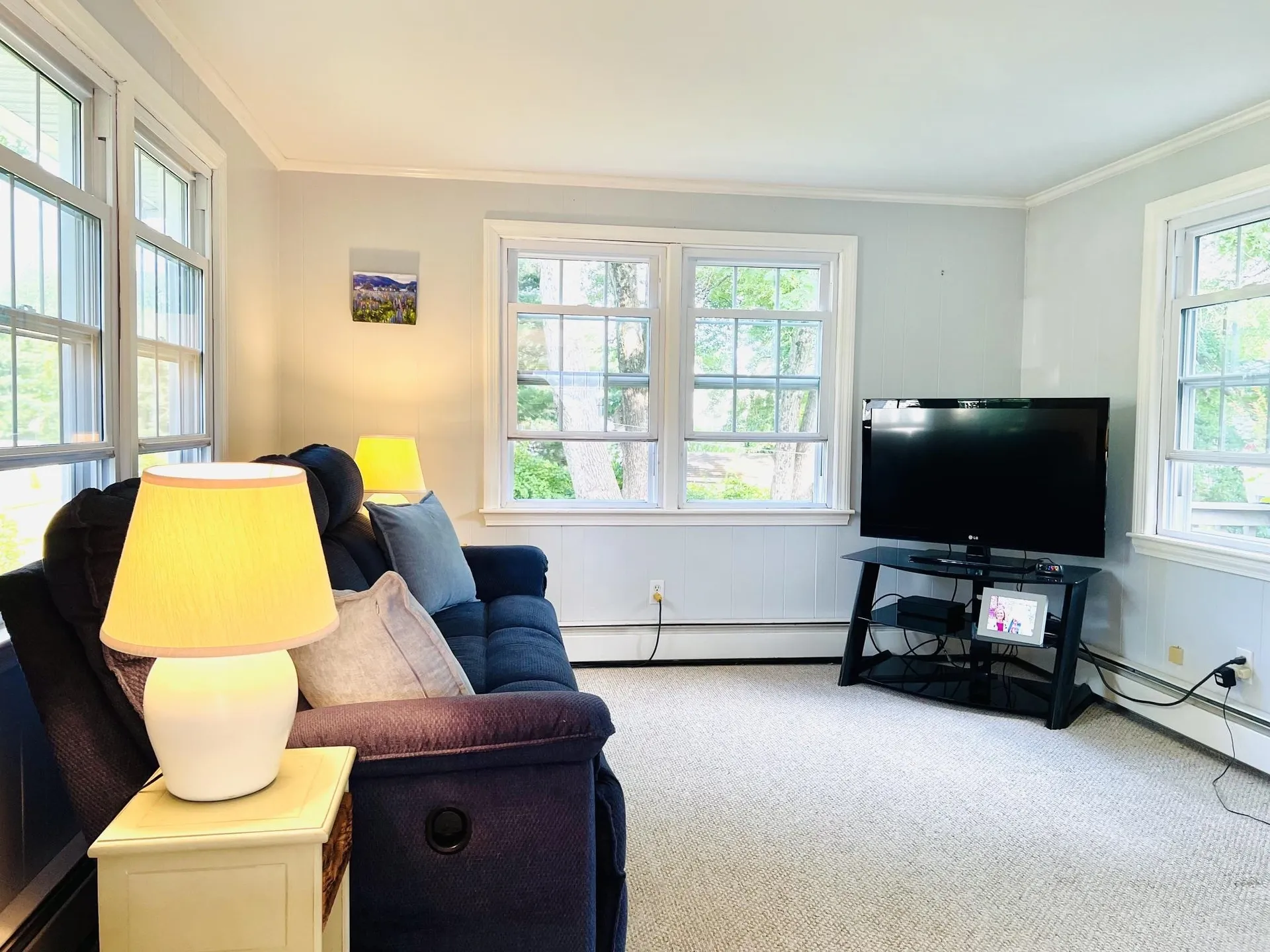 21 Elmwood Avenue Salem NH 03079