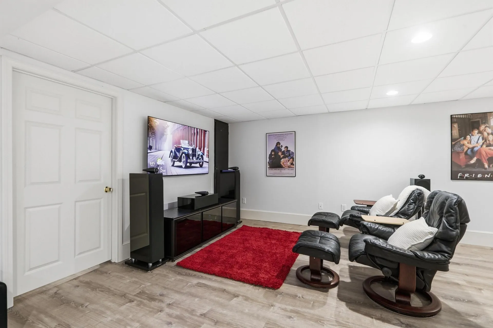 8 Bear Hill Road Windham NH 03087