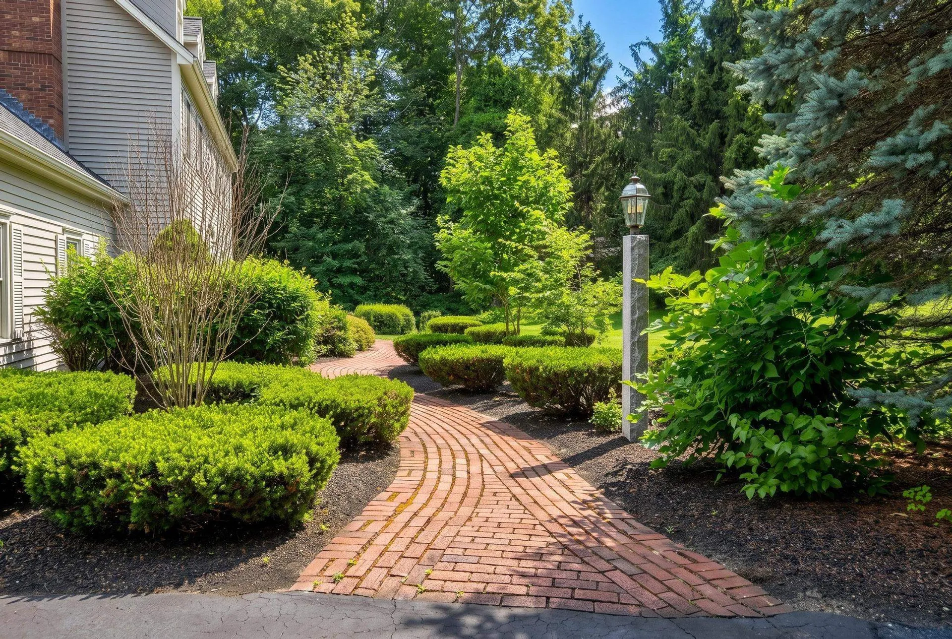 8 Bear Hill Road Windham NH 03087