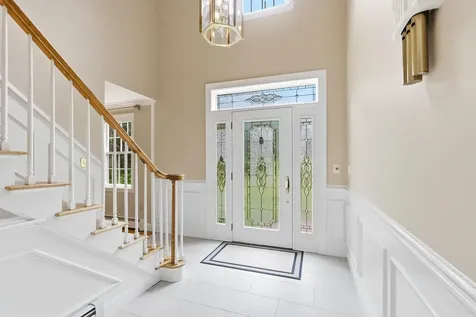 8 Bear Hill Road Windham NH 03087