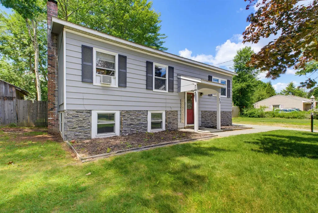 20 Kennedy Drive Keene NH 03431