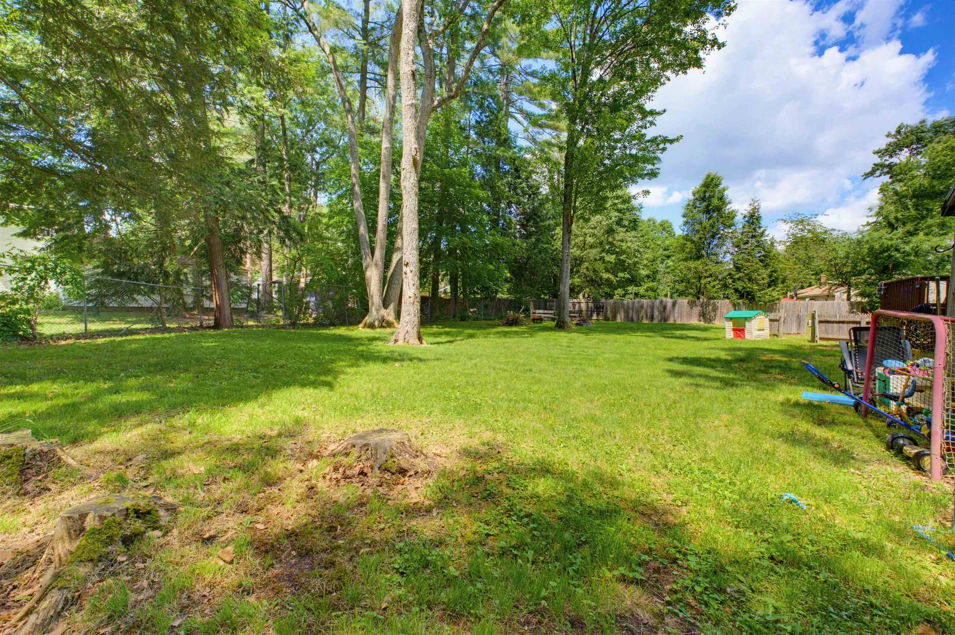 20 Kennedy Drive Keene NH 03431