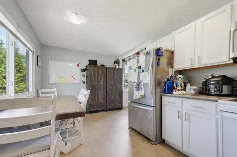 20 Kennedy Drive Keene NH 03431