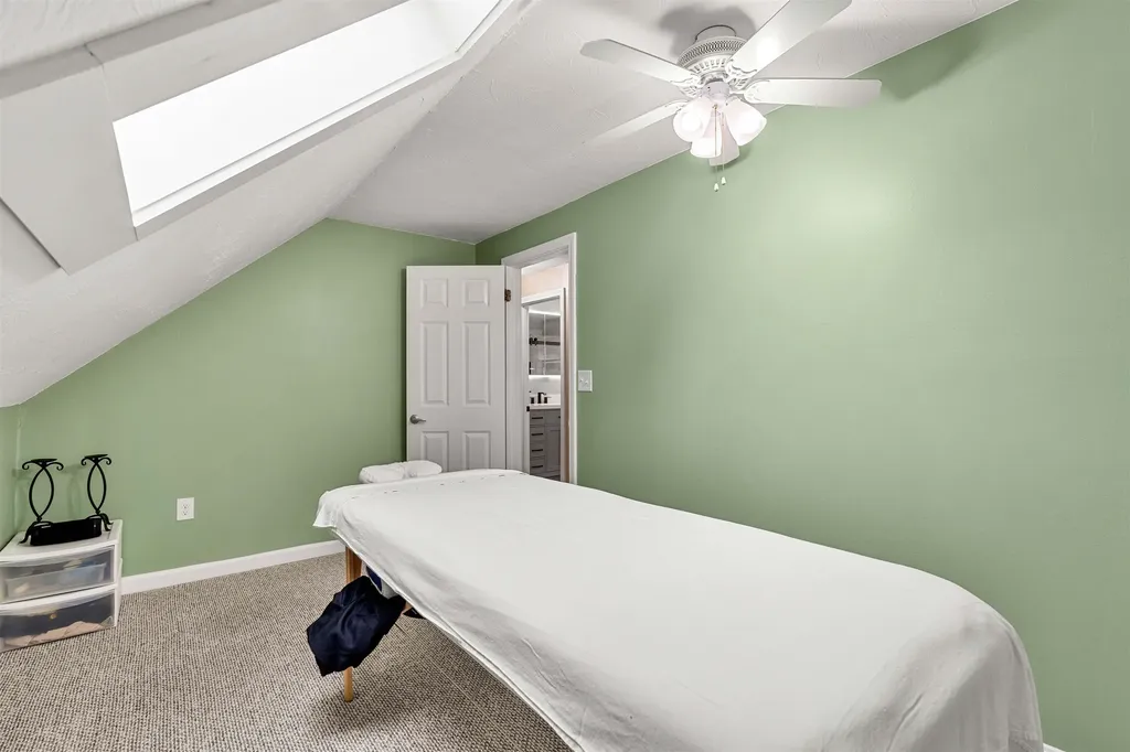 9 Kelley Road Londonderry NH 03053