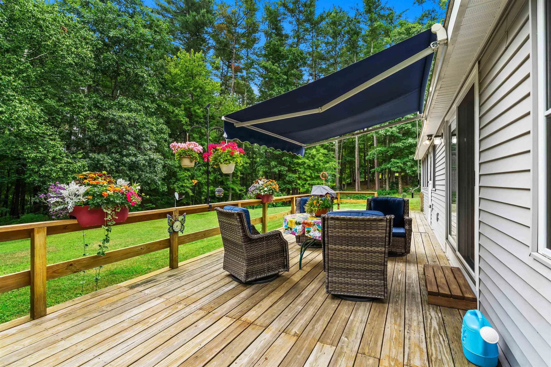 9 Kelley Road Londonderry NH 03053