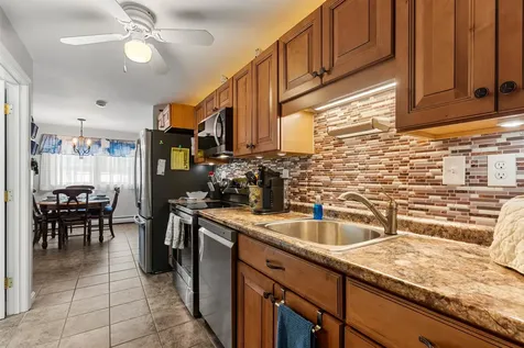 9 Kelley Road Londonderry NH 03053