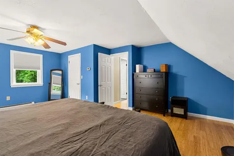 9 Kelley Road Londonderry NH 03053
