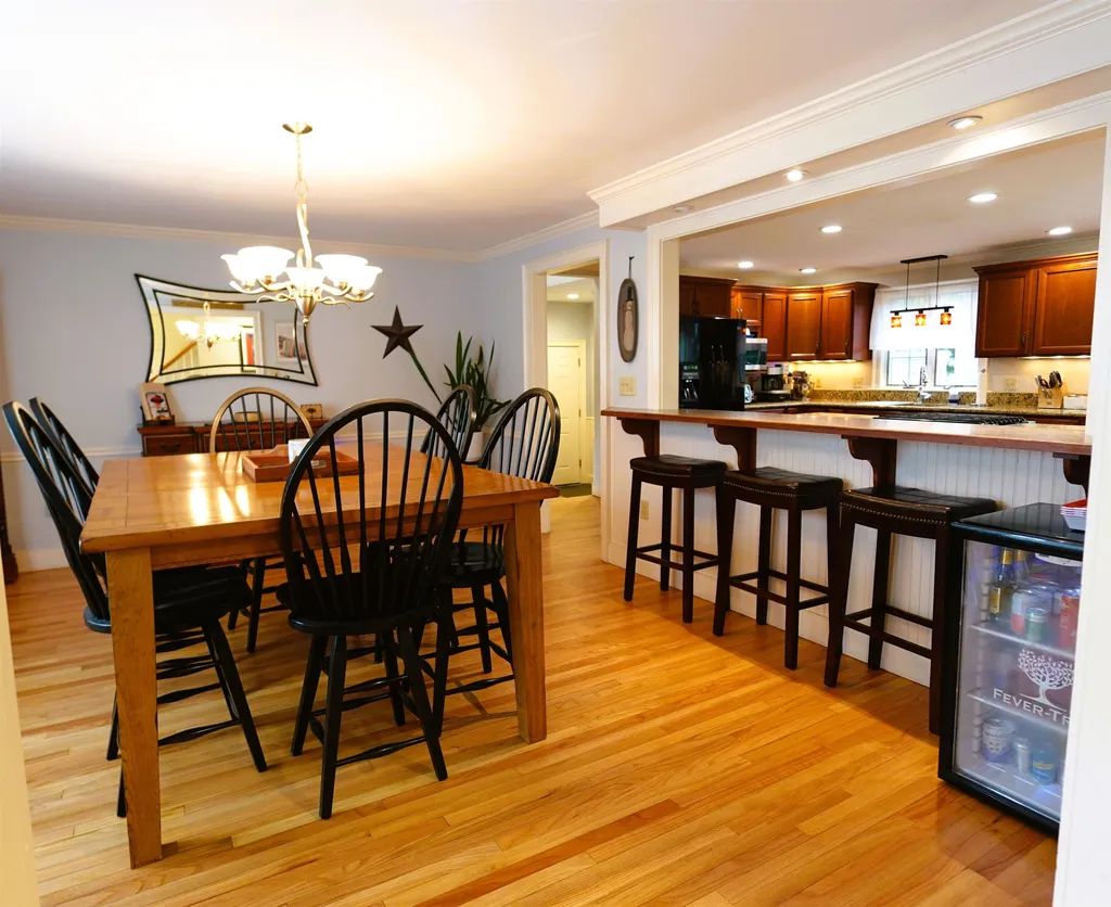 33 Queens Road Keene NH 03431