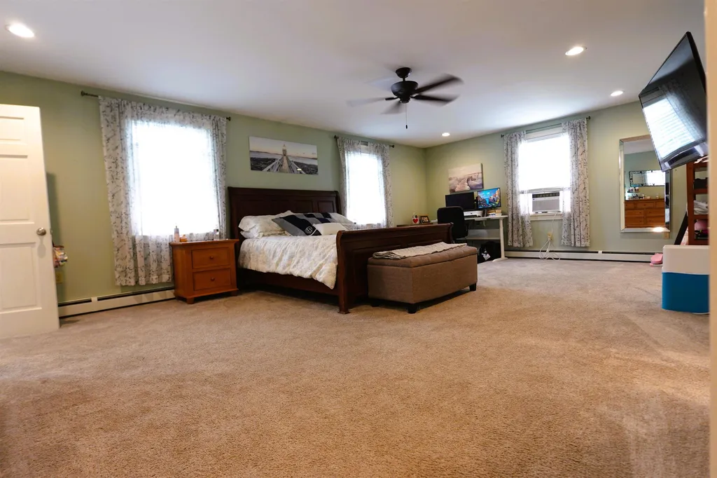 33 Queens Road Keene NH 03431