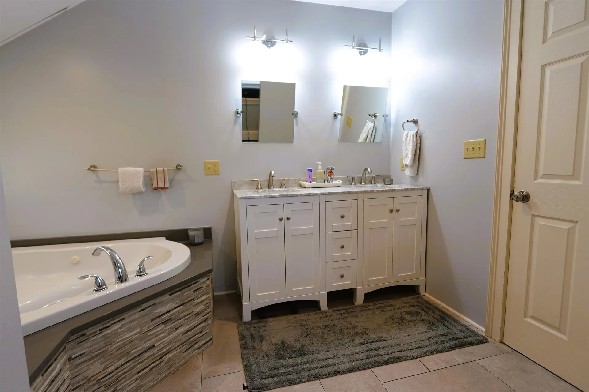 33 Queens Road Keene NH 03431