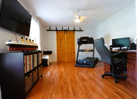 33 Queens Road Keene NH 03431