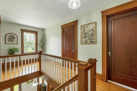 23 West Main Street Newton NH 03859
