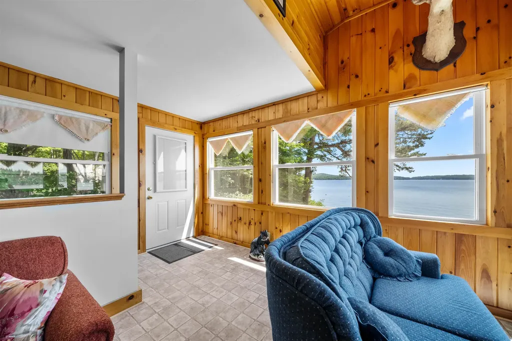 585 Wansor Road Wakefield NH 03830