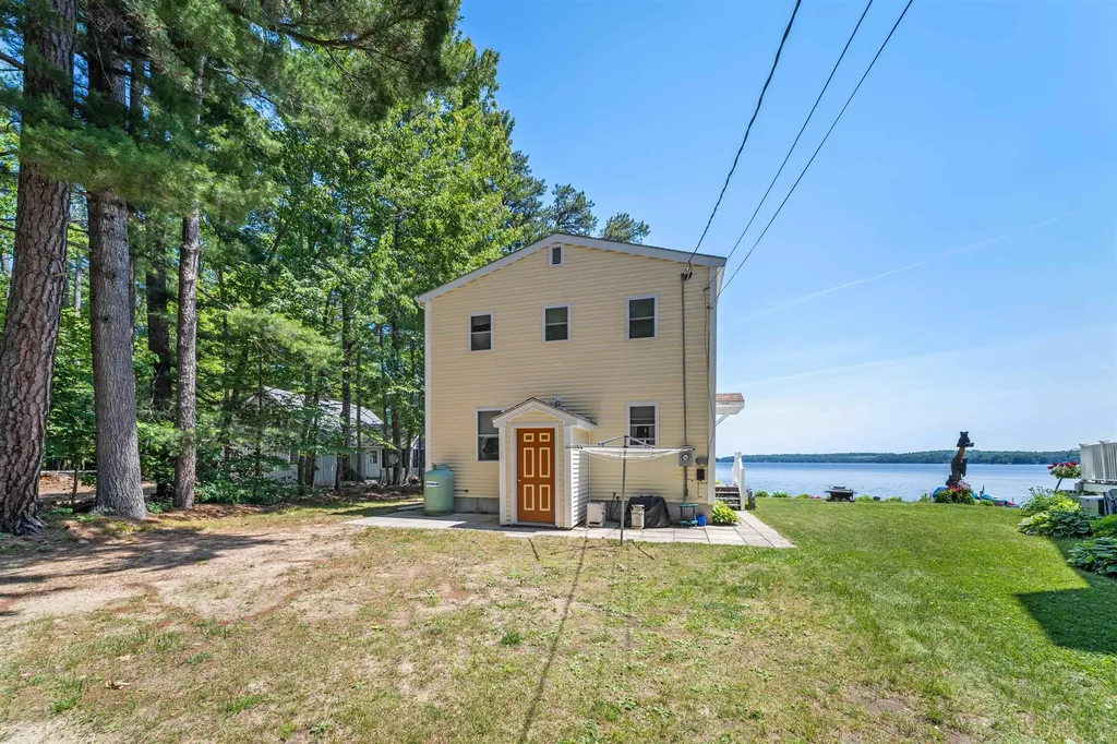 585 Wansor Road Wakefield NH 03830