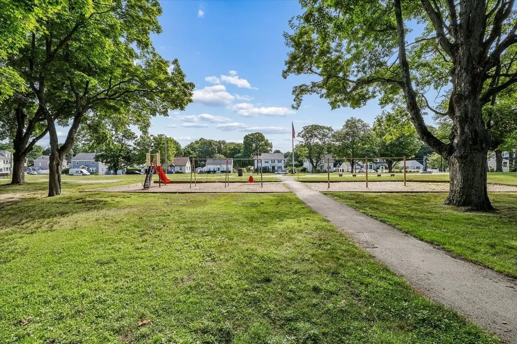 7-9 Harbor Court Nashua NH 03060