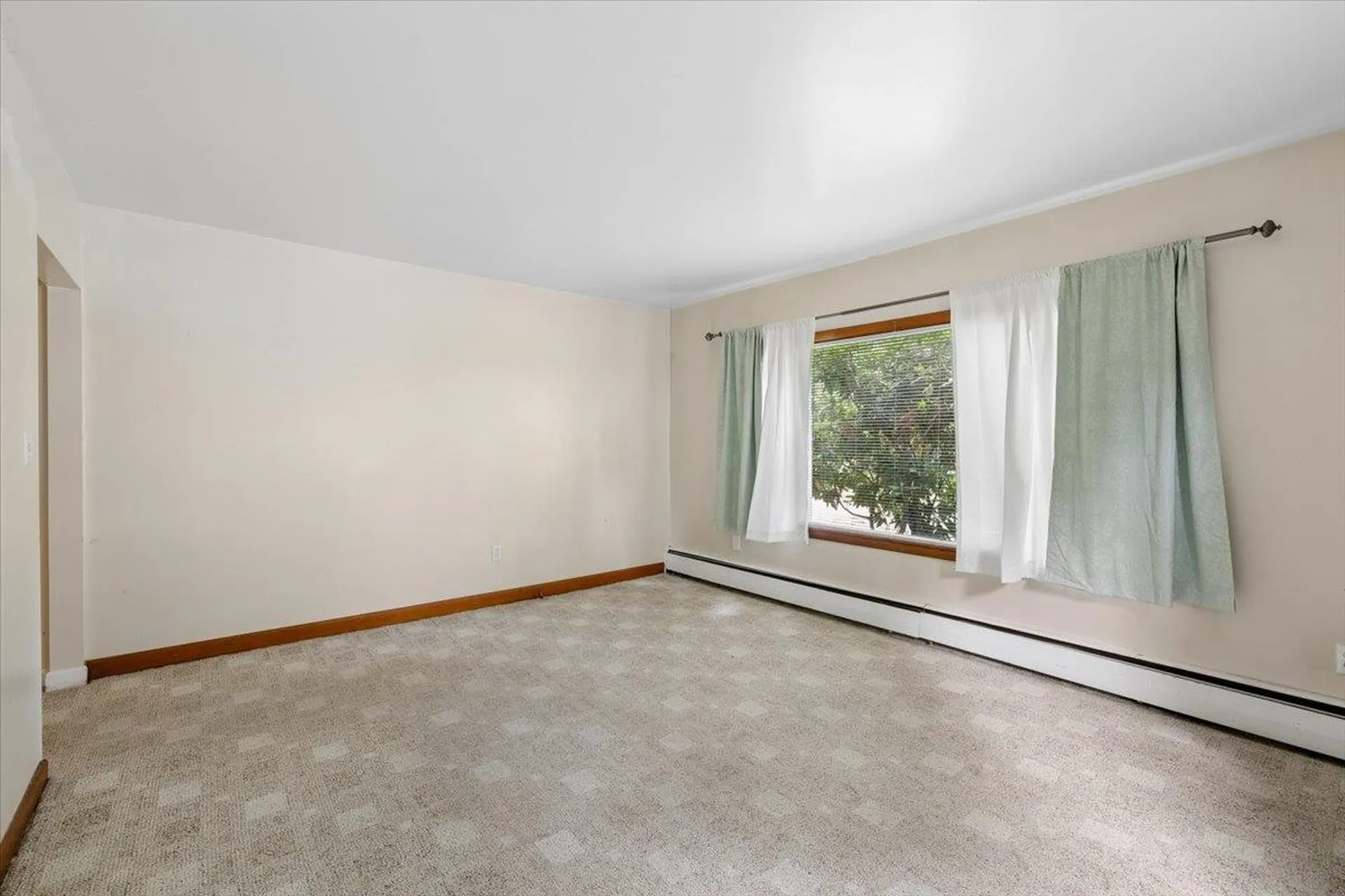 7-9 Harbor Court Nashua NH 03060