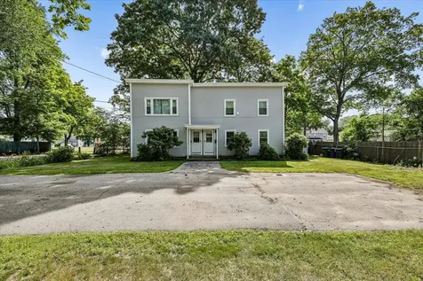 7-9 Harbor Court Nashua NH 03060