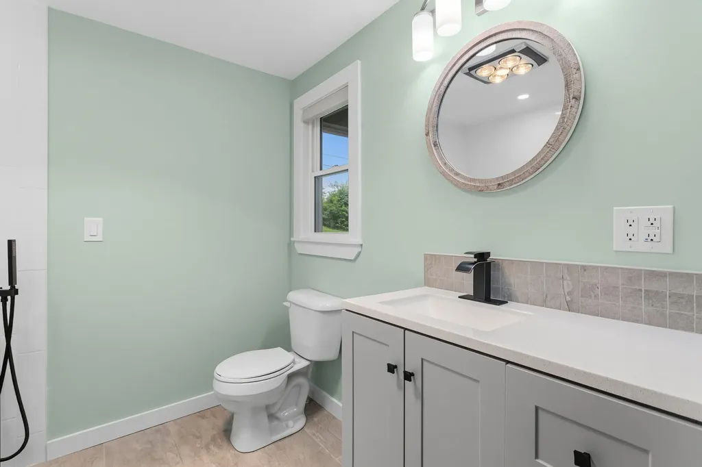 480 Woodlawn Ridge Road Pembroke NH 03275