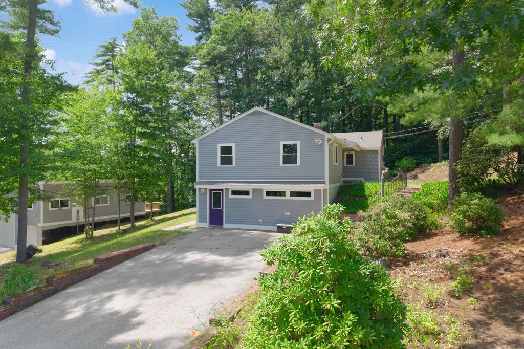 480 Woodlawn Ridge Road Pembroke NH 03275